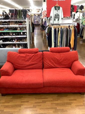 SPIGA (スピーガ) 2人掛けソファー レッド ファブリック