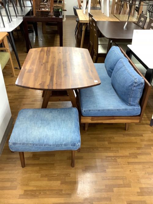 UNICO (ウニコ) ソファーダイニング3点セット ブラウン×ブルー ※背もたれネジ1本欠品 テーブル＆ソファー＆オットマン SWELLA