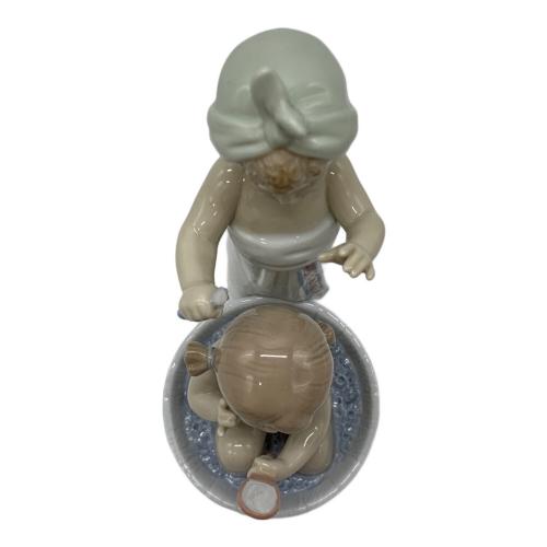 LLADRO (リヤドロ) フィギュリン きれいになった？