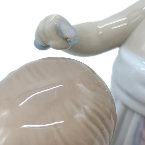 LLADRO (リヤドロ) フィギュリン きれいになった？