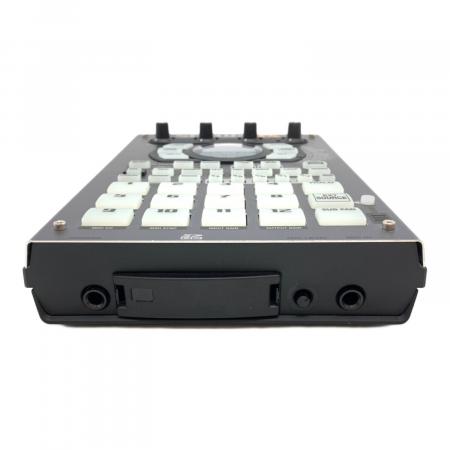 ROLAND (ローランド) サンプラー SP-404SX｜トレファクONLINE