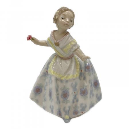 リヤドロ LLADRO フィギュリン 5375 LLADRO (リヤドロ) フィギュリン 5373｜トレファクONLINE