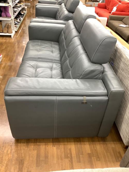 KELVIN GIORMANI (ケルビンジョルマーニ) 3人掛けソファー グレー