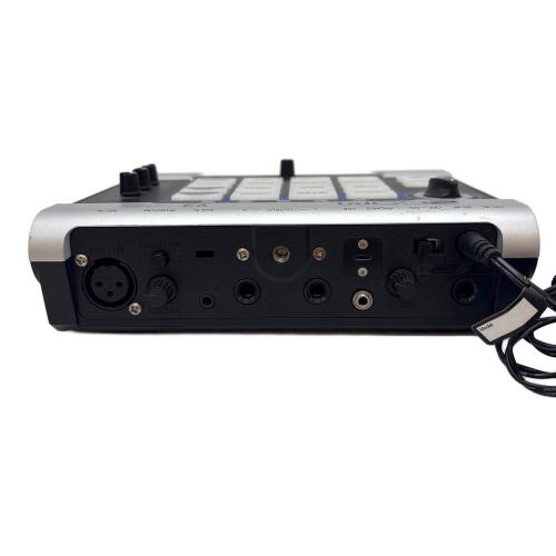 ZOOM (ズーム) ボーカルエフェクター V3｜トレファクONLINE