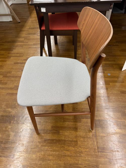 MARUNI (マルニ) アームレスチェアー ブラウン×ホワイト