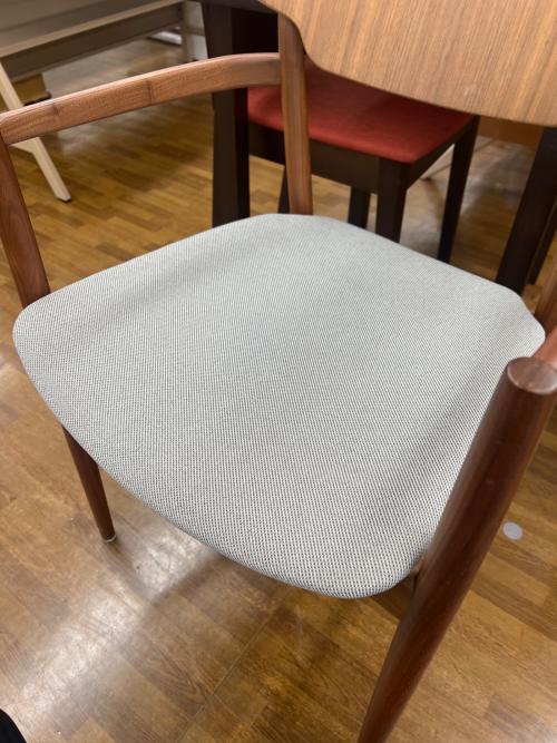 MARUNI (マルニ) アームチェアー ブラウン×ホワイト