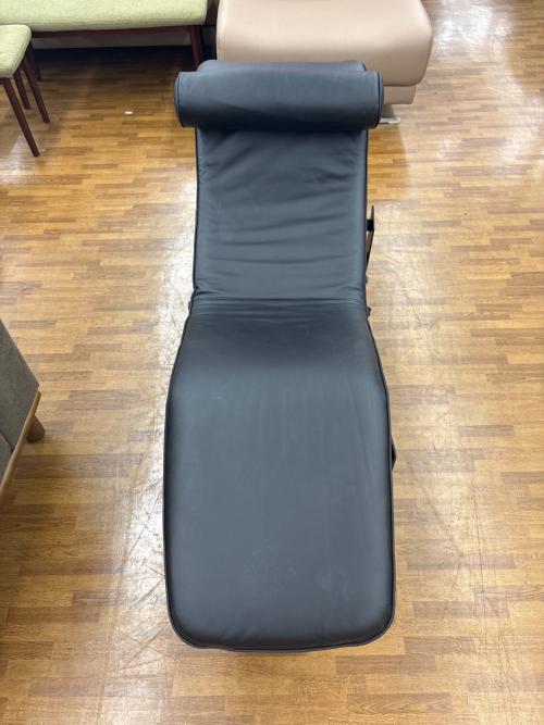 シェーズロング LC4 リプロダクト ブラック