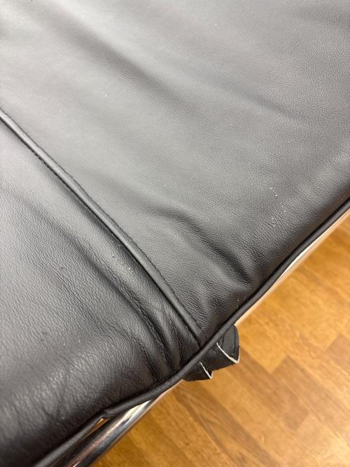 シェーズロング LC4 リプロダクト ブラック