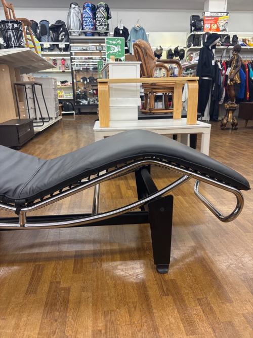 シェーズロング LC4 リプロダクト ブラック