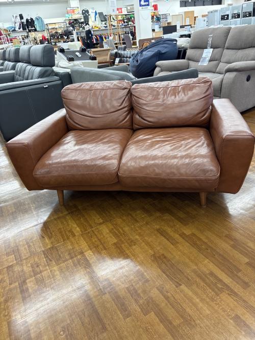 UNICO (ウニコ) ソファー ブラウン MOLN