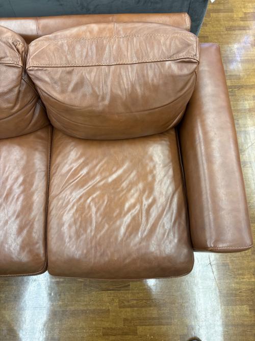 UNICO (ウニコ) ソファー ブラウン MOLN