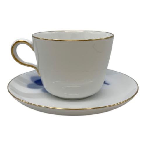 大倉陶園 (オオクラトウエン) カップ&ソーサー ブルーローズ(8211)