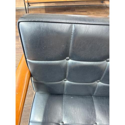 カリモク60 (カリモクロクマル) Kチェア 2シーター 2人掛けソファー スタンダードブラック