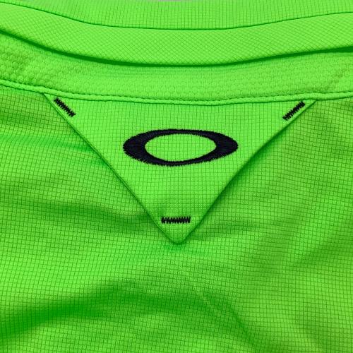 OAKLEY (オークリー) モックネック ゴルフウェア(トップス) F0A403515 メンズ SIZE L グリーン