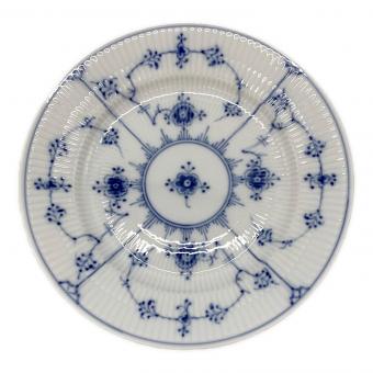 ROYAL COPENHAGEN (ロイヤル・コペンハーゲン) プレート 17cm デンマーク製 617 ブルーフルーテッド・ハーフレース