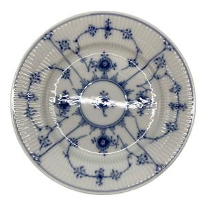 ROYAL COPENHAGEN (ロイヤル・コペンハーゲン) プレート 17cm  デンマーク製 617 ブルーフルーテッド・ハーフレース