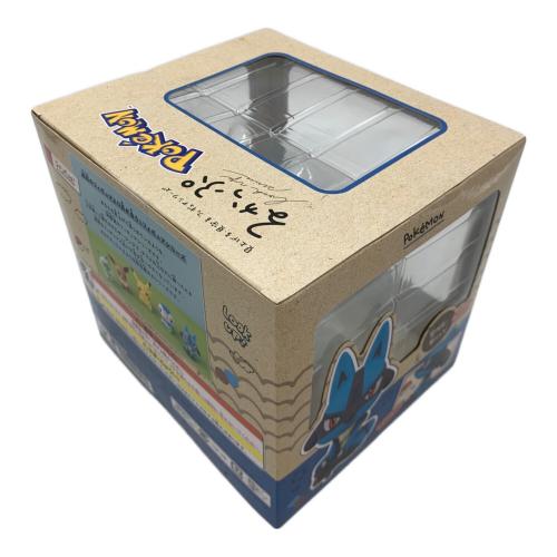 Pokemon Center (ポケモンセンター) フィギュア