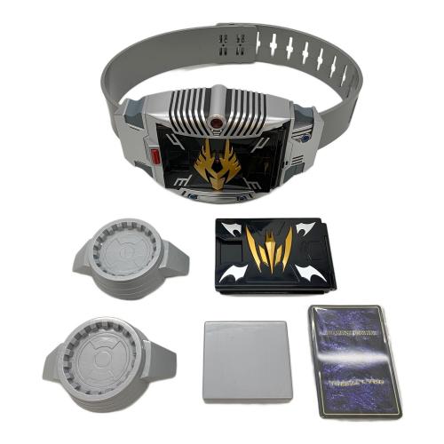 仮面ライダー龍騎 (カメンライダーリュウキ) SUPER BEST 変身ベルト DX Vバックル 仮面ライダー
