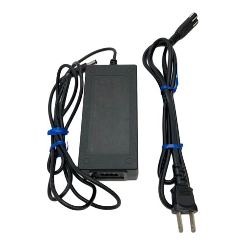 AKAI ( アカイ ) / MPC Live スタンドアローン音楽制作システム