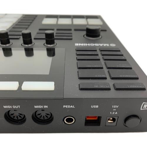 NATIVE INSTRUMENTS MASCHINE MK3 通電確認のみ