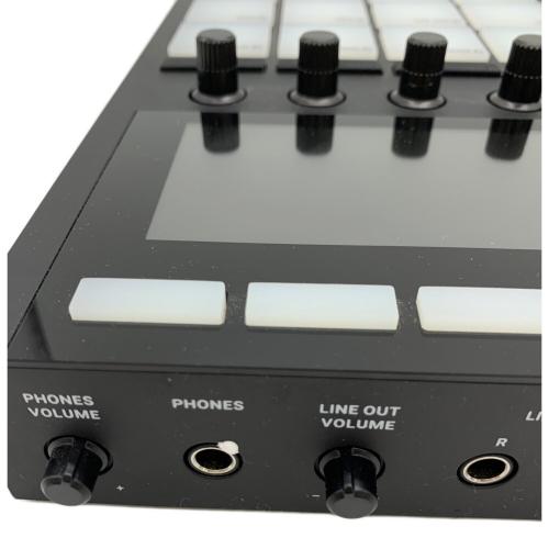 NATIVE INSTRUMENTS MASCHINE MK3 通電確認のみ