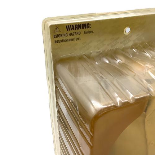 MEZCO (メズコ) the notorious big 箱日焼/色落ち @ White Suit