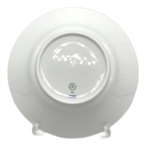 ROYAL COPENHAGEN (ロイヤル・コペンハーゲン) プレート ホワイトフルーテッド・プレイン