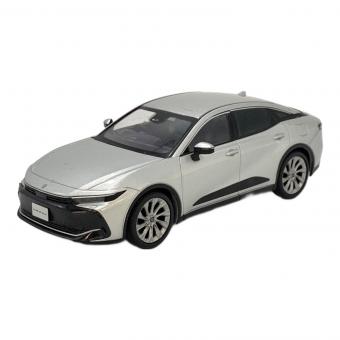 TOYOTA (トヨタ) クラウン カラーサンプル プレシャスシルバー キズ有