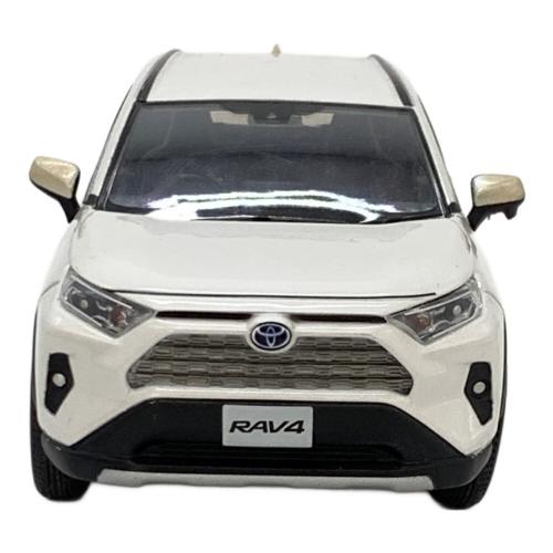 TOYOTA (トヨタ) RAV4 カラーサンプル ホワイトパールクリスタルシャイン キズ有