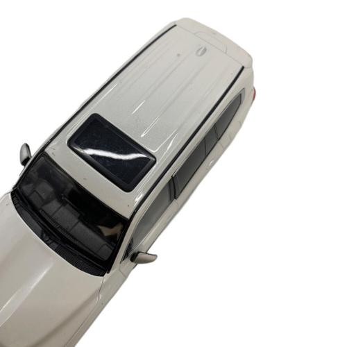 TOYOTA (トヨタ) ランドクルーザー カラーサンプル プレシャスホワイト キズ有