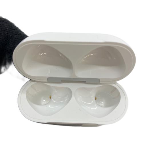 Apple (アップル) AirPods(第4世代) MXP93J/A 動作確認済み