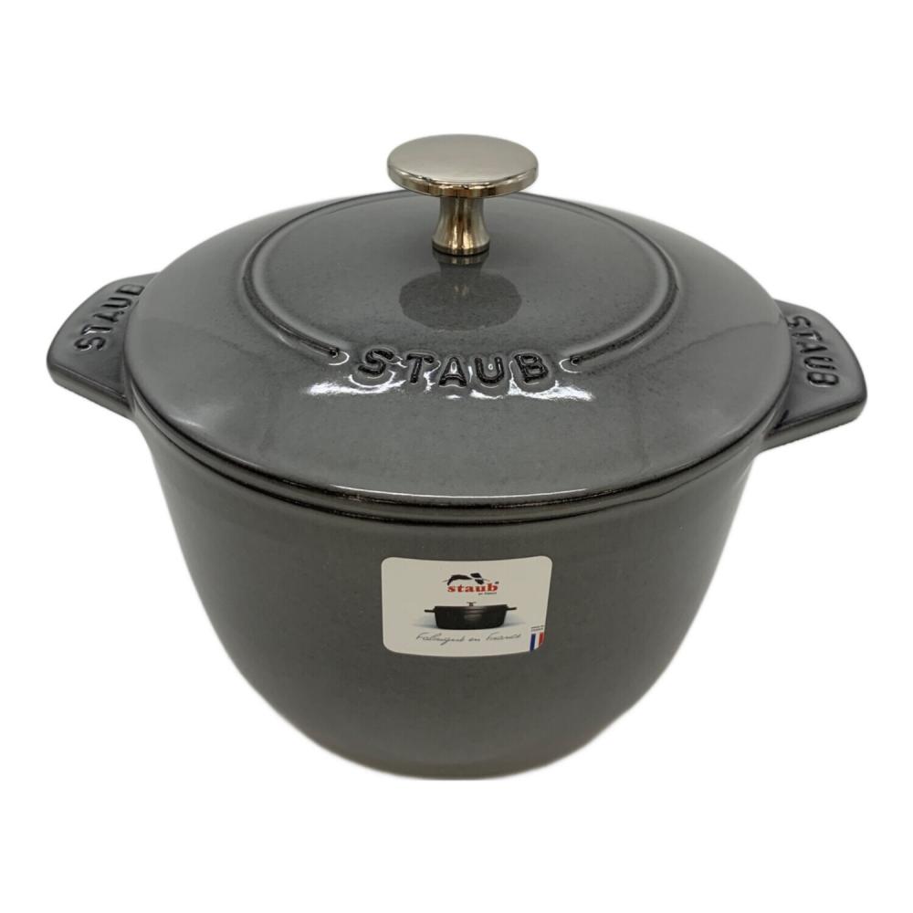新品 未使用品　STAUB ラ・ココット　 de GOHAN Mサイズ　グレー ストウブ ラ ココット de GOHAN Mサイズ 1.8L [グレー] (鍋