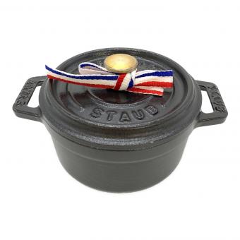 Staub (ストウブ) 鍋 10cm ブラック ピコ・ココットラウンド