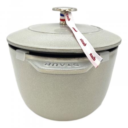 Staub (ストウブ) ラ・ココット de GOHAN M 16cm ホワイト