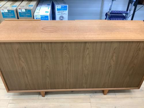 UNICO (ウニコ) サイドボード ダボ欠品 4枚扉 COSRO｜トレファクONLINE