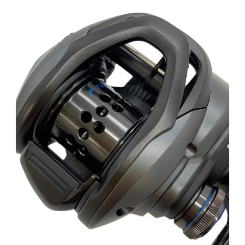SHIMANO (シマノ) リール 043689 21 SLX BFS