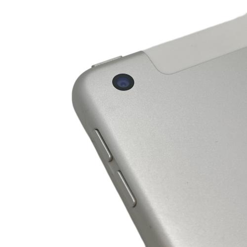 Apple (アップル) iPad(第8世代) MYMM2J/A Wi-Fi+Cellularモデル 修理履歴無し 128GB 2020年発売 程度:Bランク ○ サインアウト確認済 356755110135711