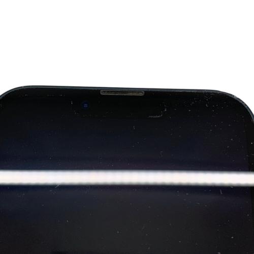 Apple (アップル) iPhone13 MLNC3J/A サインアウト確認済 351680923954436 ▲(au) SIM FREE 128GB バッテリー:Cランク(77%) 程度:Bランク 未商品化