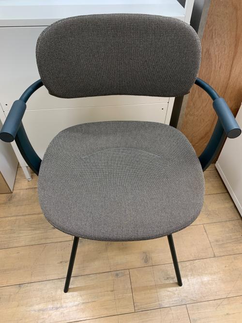 ITOKI (イトーキ) アームチェアー KG-845SD 80 ブラウン×ブラック バーテブラ03