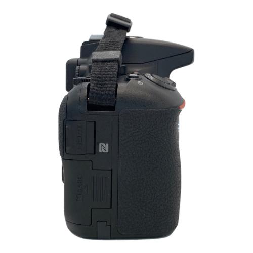 Nikon (ニコン) デジタル一眼レフカメラ D5600(ボディ）｜トレファクONLINE