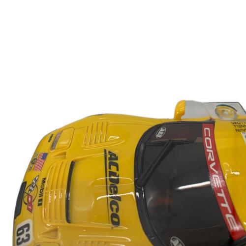 京商 (キョウショウ) CHEVROLET CORVETTE モデルカー C5-R