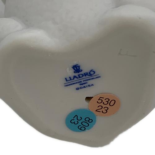 LLADRO (リヤドロ) フィギュリン パフィー(惜しまぬ愛/ウサギ)