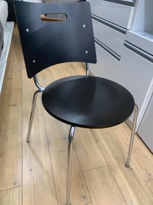 LION (ライオン) チェア 5650K ブラック