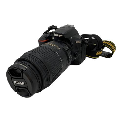 Nikon (ニコン) 一眼レフカメラ D5500 ズームレンズ付・画面キズ有 AF-S DX NIKKOR 55-300mm F4.5-5.6G ED