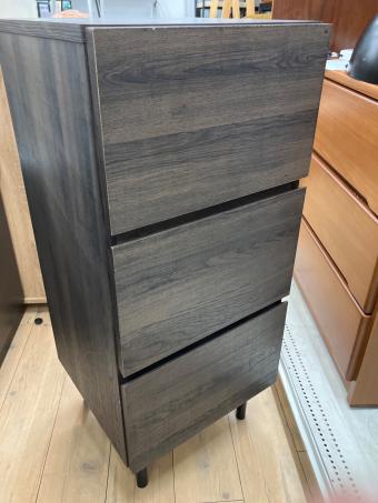 RASIK スリムチェスト ブラウン