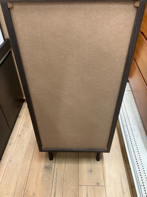 RASIK スリムチェスト ブラウン