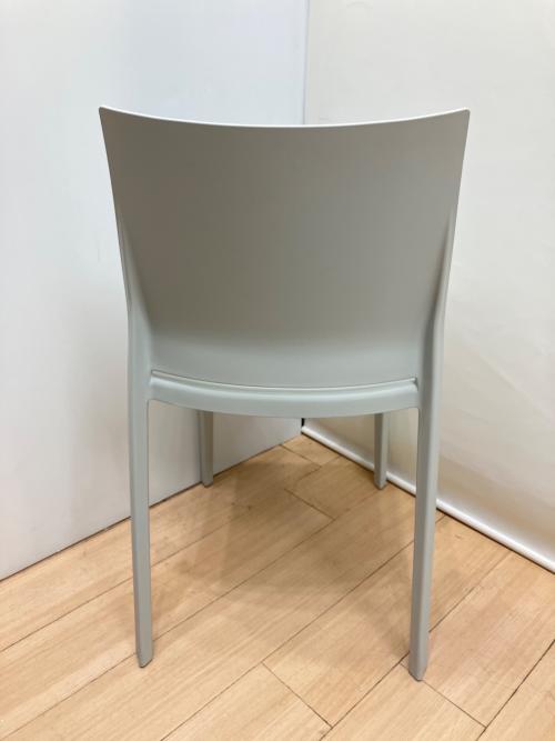 DESALTO (デサルト) スタッキングチェアー Cassina ixc.取り扱い グレー RIGA（リーガ）