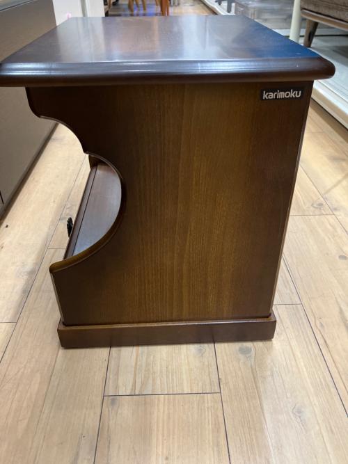 karimoku (カリモク) ナイトテーブル 電話台 ブラウン