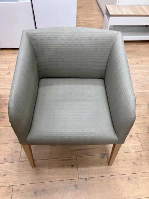 A.T.I.C アームチェアー グレー×ナチュラル