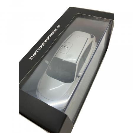 TOYOTA (トヨタ) HARRIER 1/30スケール 模型｜トレファクONLINE
